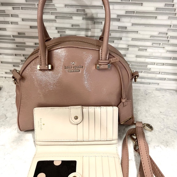 Kate Spade Handbag With Matching Shoulder Strap and Wallet - Picture 3 of 7